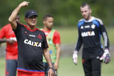 Flamengo antecipa retorno em dois dias e deixa Mangaratiba no domingo