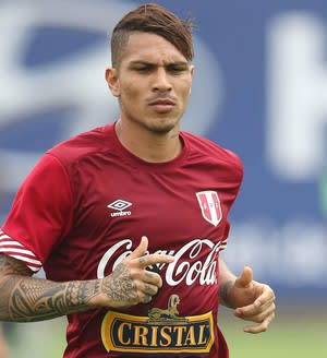 Guerrero erra finalizações em treino  e é criticado pela imprensa peruana