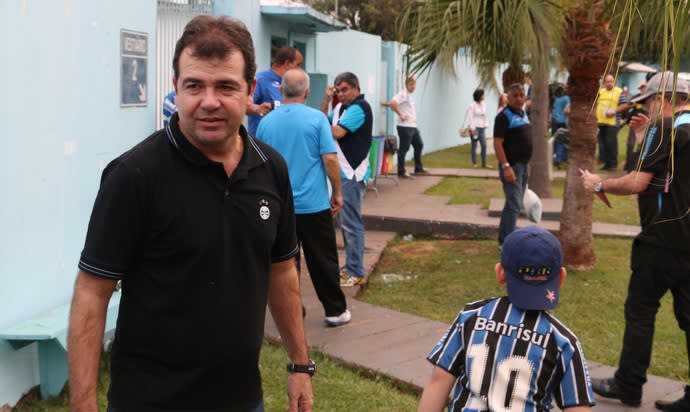 Enderson minimiza empate e valoriza testes: Mais importante foi dar ritmo