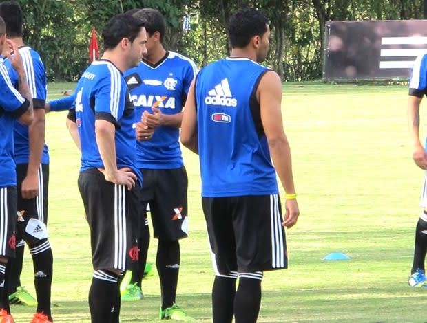 Antes de ser apresentado, Chicão faz primeiro treino com grupo do Fla