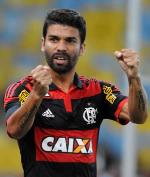 Eduardo da Silva encaminha adeus ao Fla para voltar ao Shakhtar Donetsk