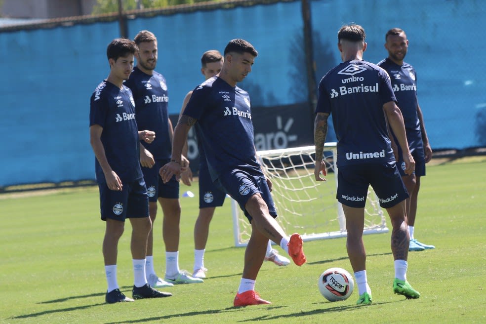 Atlético-MG x Grêmio: Hulk e Suárez colecionam semelhanças antes de  confronto direto, futebol