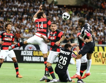 Cirino elogia melhora do Fla no segundo tempo e comemora gol de Guerrero