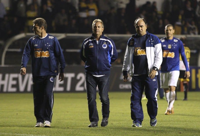 Cruzeiro protocola reclamação formal pela arbitragem de jogo em Criciúma