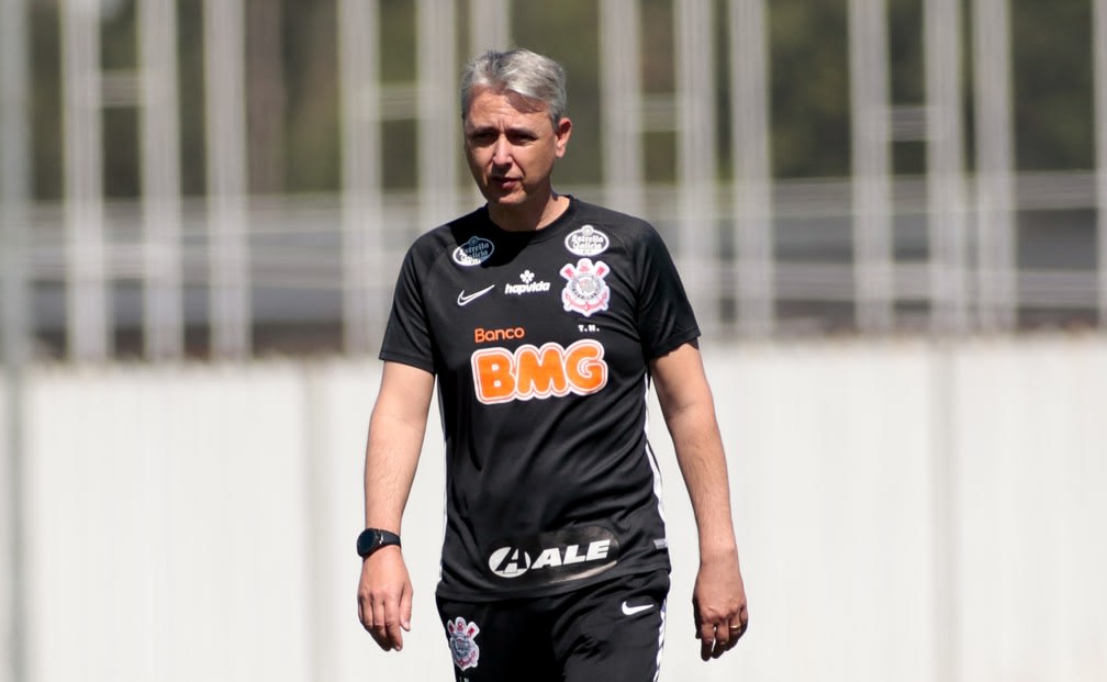 Corinthians elege os 11 maiores jogadores da história do clube