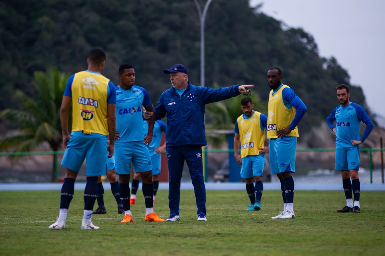 Cruzeiro vive sina de sair atrás do placar no pós-Copa do Campeonato Brasileiro