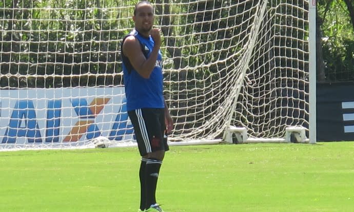 Efeito Portuguesa faz Alecsandro temer o pior no Campeonato Brasileiro