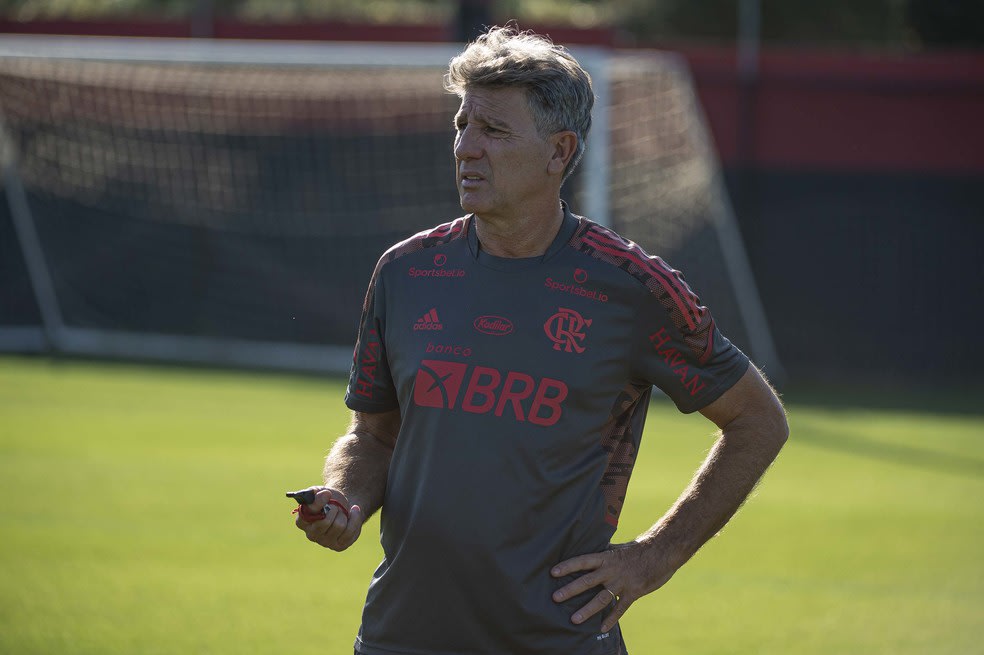 Com 100 de aproveitamento, Renato busca feito que não é alcançado desde 2009 no Flamengo