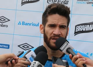 M. Oliveira quer Grêmio equilibrado e sem desespero por vantagem em casa