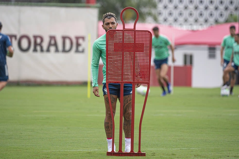 Risco de não ter Gabigol gera discussão; especialista defende prudência