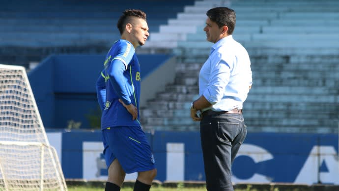 Desejado pelo Fla, Pará ganha pedido de fico da torcida: Alma do Grêmio