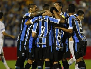 A defesa salvou a liderança do Grêmio