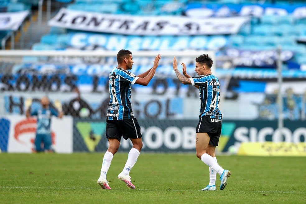 Pepê, Isaque e Ferreira carregam dinastia da base para fazer Grêmio avançar na Copa do Brasil