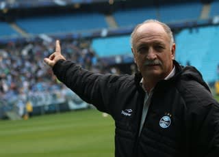 Grêmio busca vitória sobre o Criciúma para se afastar de pior série na Arena