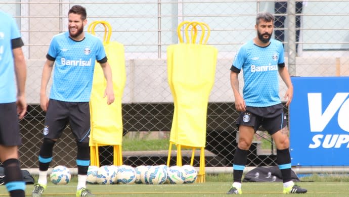 Dupla esbanja descontração e revela bastidores do Grêmio no Snapchat