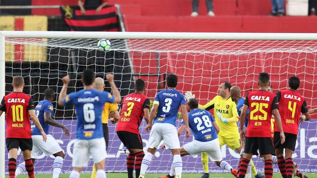 [VÍDEO] Melhores momentos de Sport 0x0 Cruzeiro - Brasileirão 2018