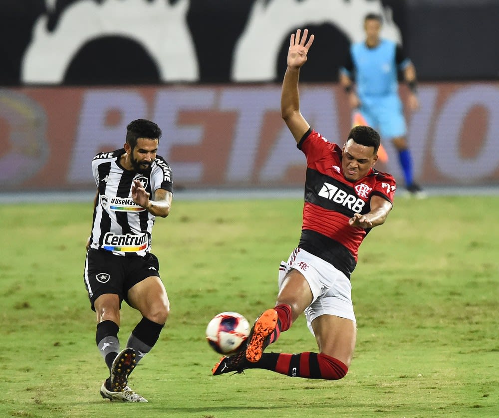 Flamengo projeta definir R 8 milhões em patrocínio até o fim de abril