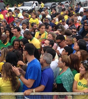 [COPA 2014] Com grande público, Seleção deixa Granja Comary rumo a Fortaleza