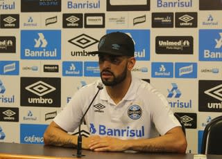 Maicon volta a ser ausência do Grêmio e fica fora da partida contra o VEC