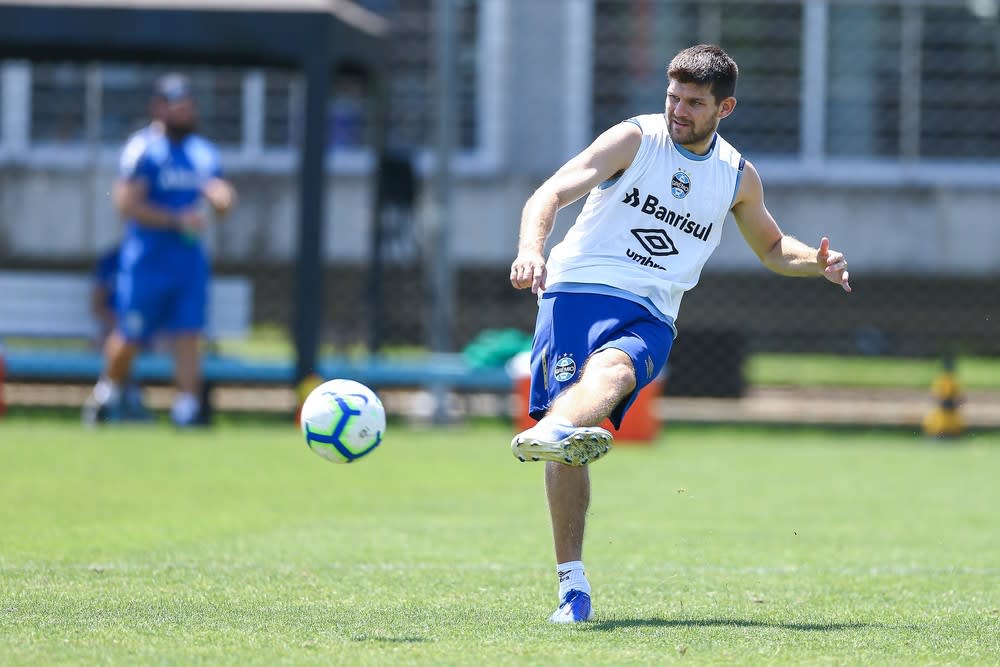 Grêmio retoma solidez defensiva em momento decisivo do campeonato