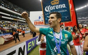 Rafa Márquez sente dores na coxa e é dúvida para o jogo contra o Flamengo