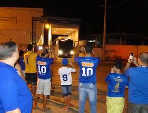 Com esquema de Copa do Mundo, Cruzeiro desembarca no Mato Grosso