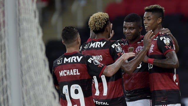 Flamengo vence o Junior com time misto e confirma liderança no Grupo A da Libertadores