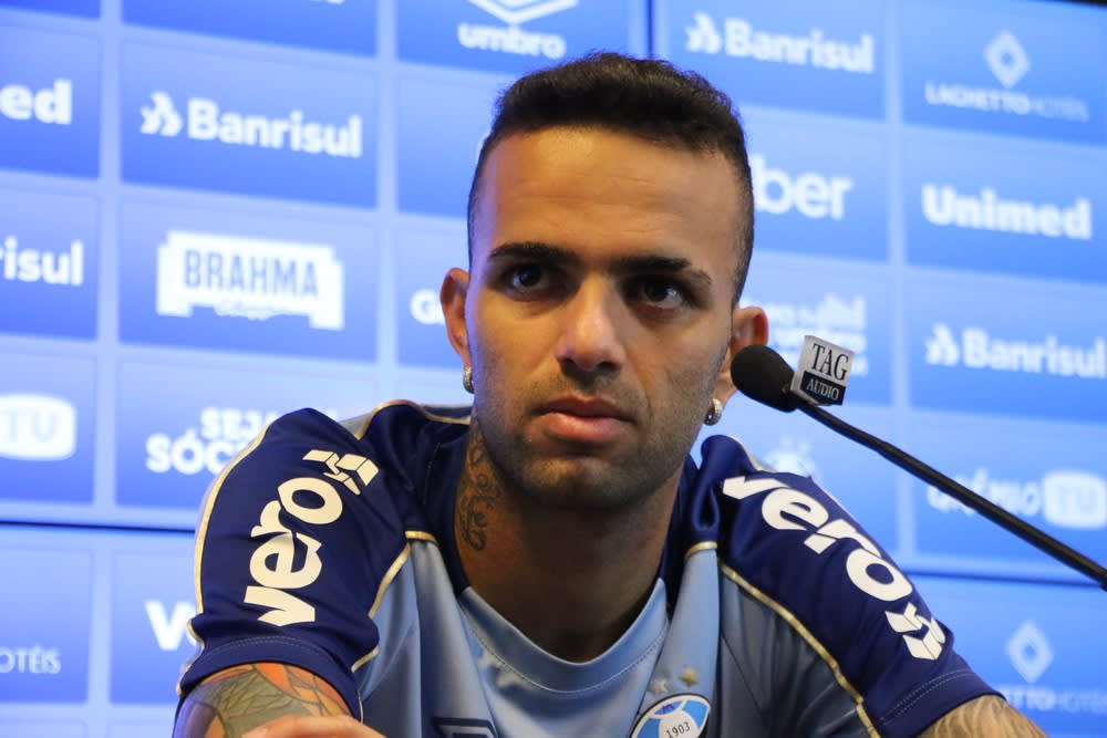 Grêmio mantém conversas com Corinthians por Luan, e exige receber dinheiro pelo atacante; veja o valor