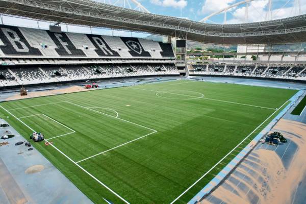 Botafogo x Flamengo: onde assistir ao vivo, horário e escalações