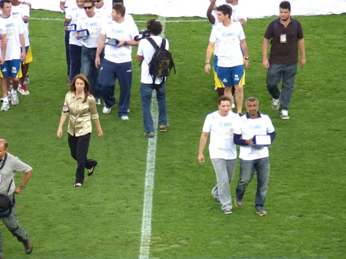 Homenagem a paralímpicos marca reencontro do Fla com Patrícia Amorim