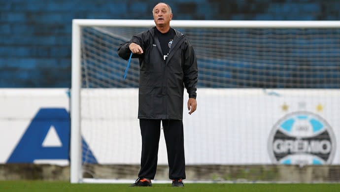 Grêmio aposta em Felipão para virar a gangorra Gre-Nal: Um dia vai mudar