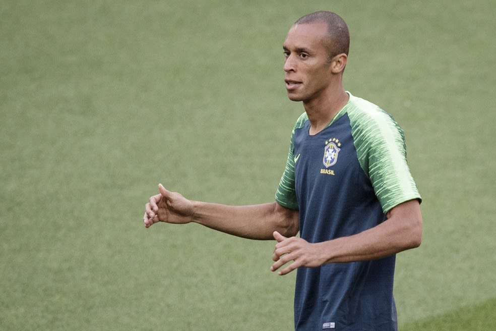 Segundo blog, Miranda vai rescindir com Jiangsu e voltar ao Brasil; Flamengo, Coritiba e São Paulo estão de olho