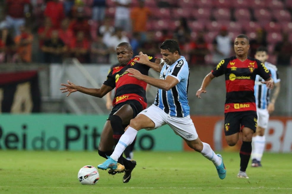 A pedido do Grêmio, CBF altera o horário do jogo contra o Sport, pela Série B