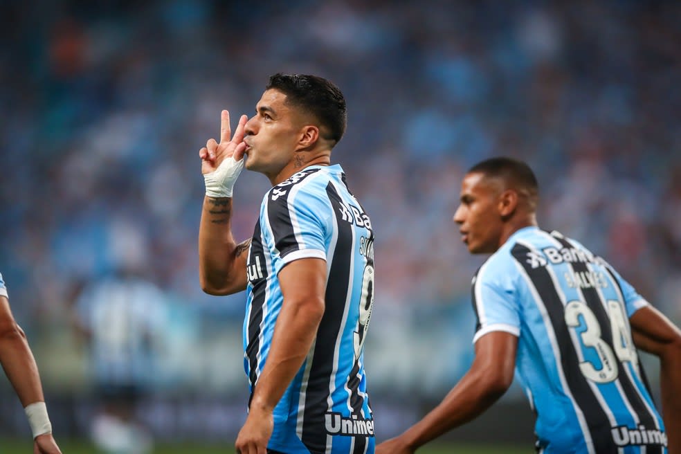 Com Suárez em alta, Grêmio impulsiona campanha para atingir meta de 100 mil sócios