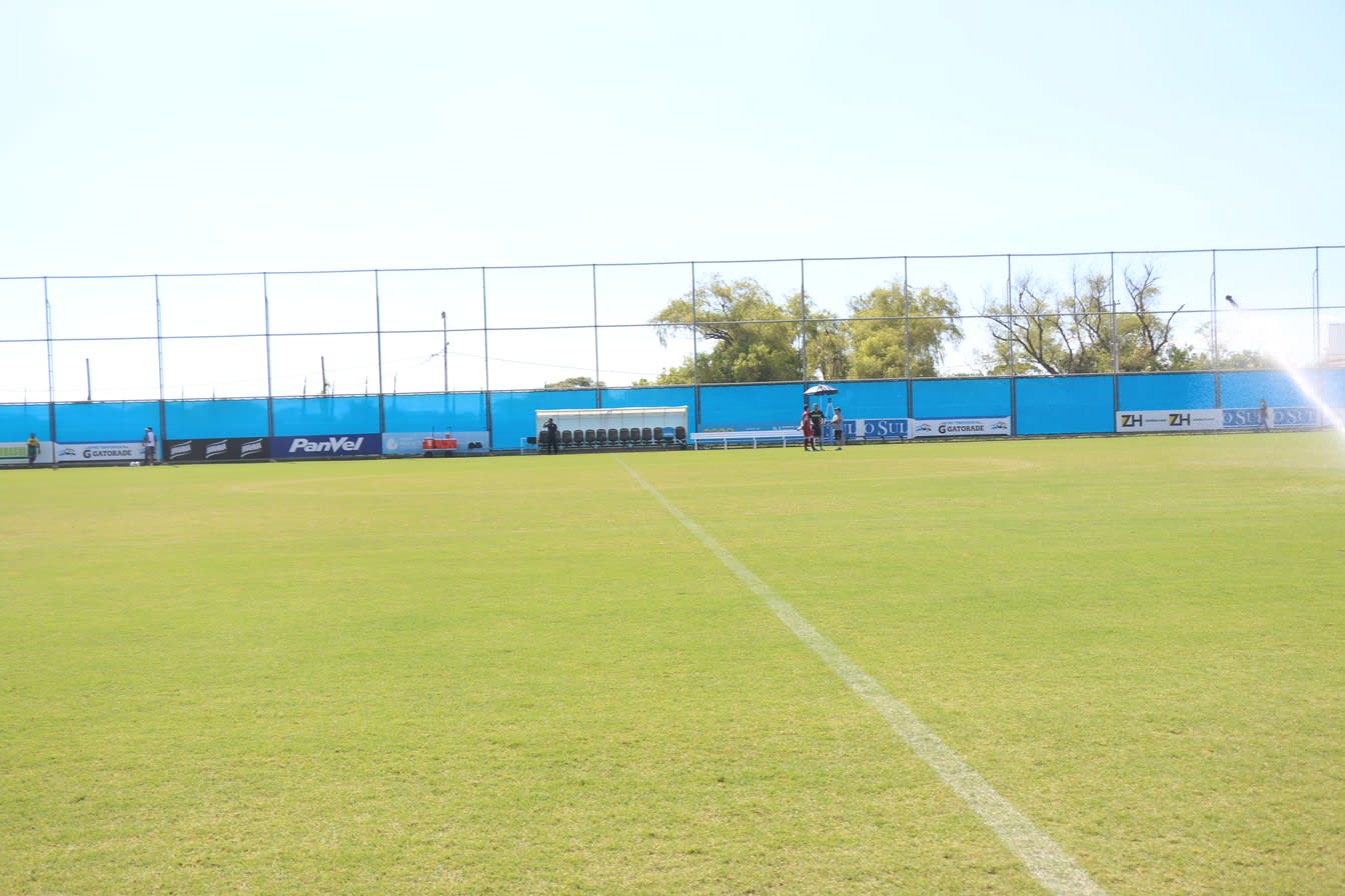 Criciúma prepara-se para enfrentar o Grêmio em jogo-treino