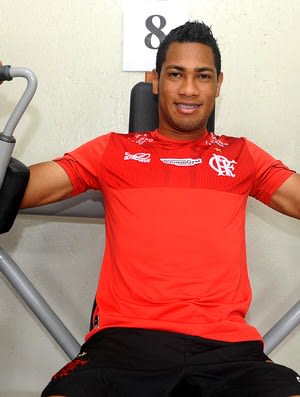 Hernane busca meta ousada para 2013: Quero ser artilheiro no Fla