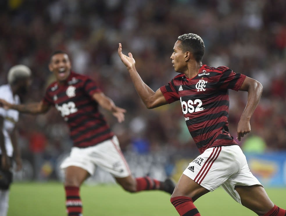 Revelado o jogador do Flamengo que foi contaminado pelo Coronavírus e está fora da final