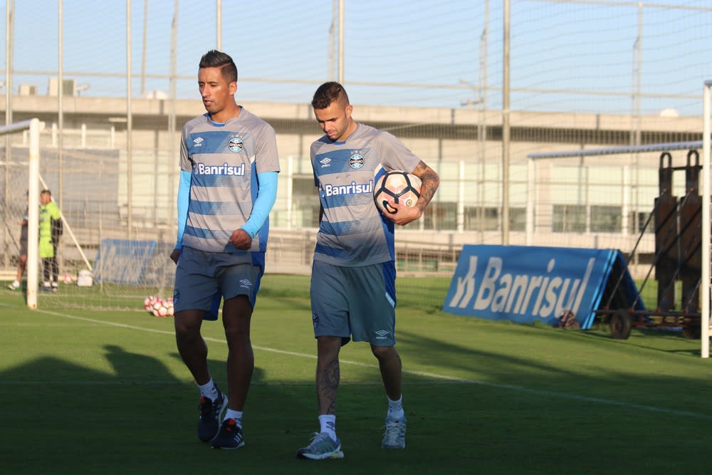 Melhor ataque, Grêmio tenta manter escrita contra melhor defesa do Brasileirão