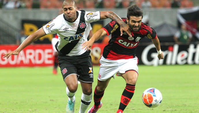 Caio vê Fla melhor e se preocupa com o Vasco: Quem vai decidir?