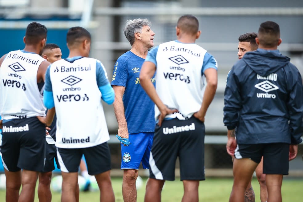 Grêmio se blinda e tenta remobilização por vaga no G-4