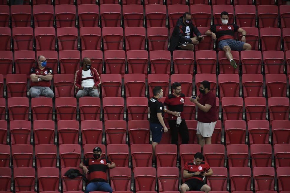 Apesar do retorno do público, Flamengo vai mal na bilheteria, mas decola na audiência