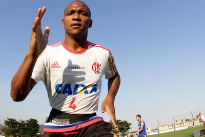 Flamengo confirma venda de zagueiro Samir para o Udinese, da Itália