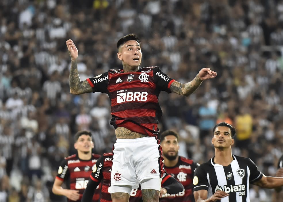 Prazer, Erick: com preferência pelo primeiro nome, chileno estreia pelo Flamengo e vai bem nos passes