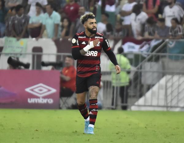 Após 2023 em baixa, Gabigol repete estratégia de seu último ano de sucesso no Flamengo
