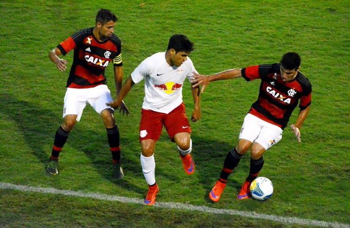 Flamengo estreia na Copa São Paulo com vitória sobre o RB Brasil em Mogi