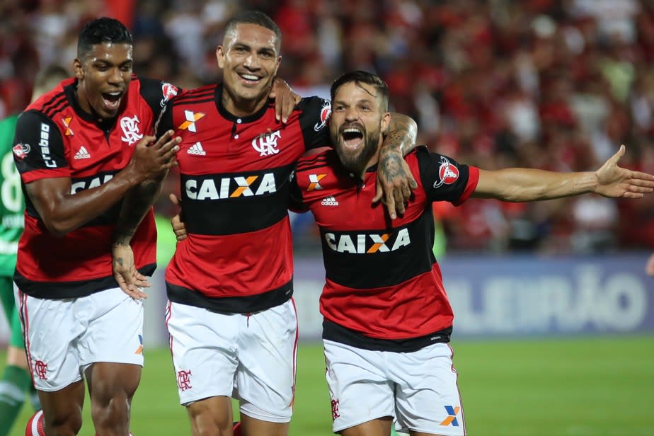 Em temporada artilheira, Flamengo marca 110 vezes e bate recorde de gols na década