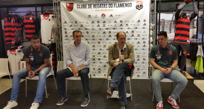 De olho no bi da Liga das Américas, Fla apresenta Ricardo Fischer e Humberto