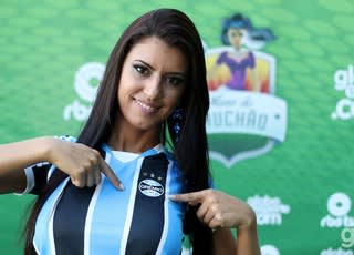 Fã de Barcos, musa do Grêmio quer dedicar título à torcida tricolor