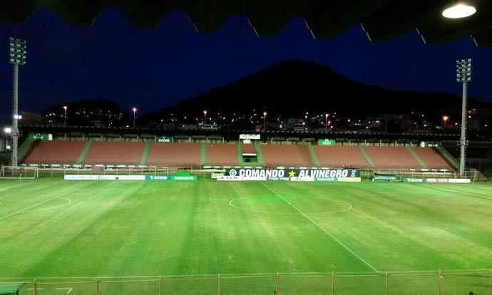 Vila Nova-ES x Flamengo: venda de ingressos para jogo da Copa do Brasil