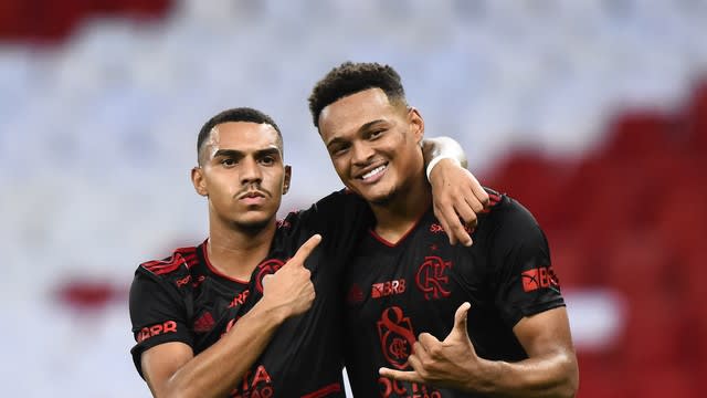 Veja os melhores momentos da vitória do Flamengo no Maracanã